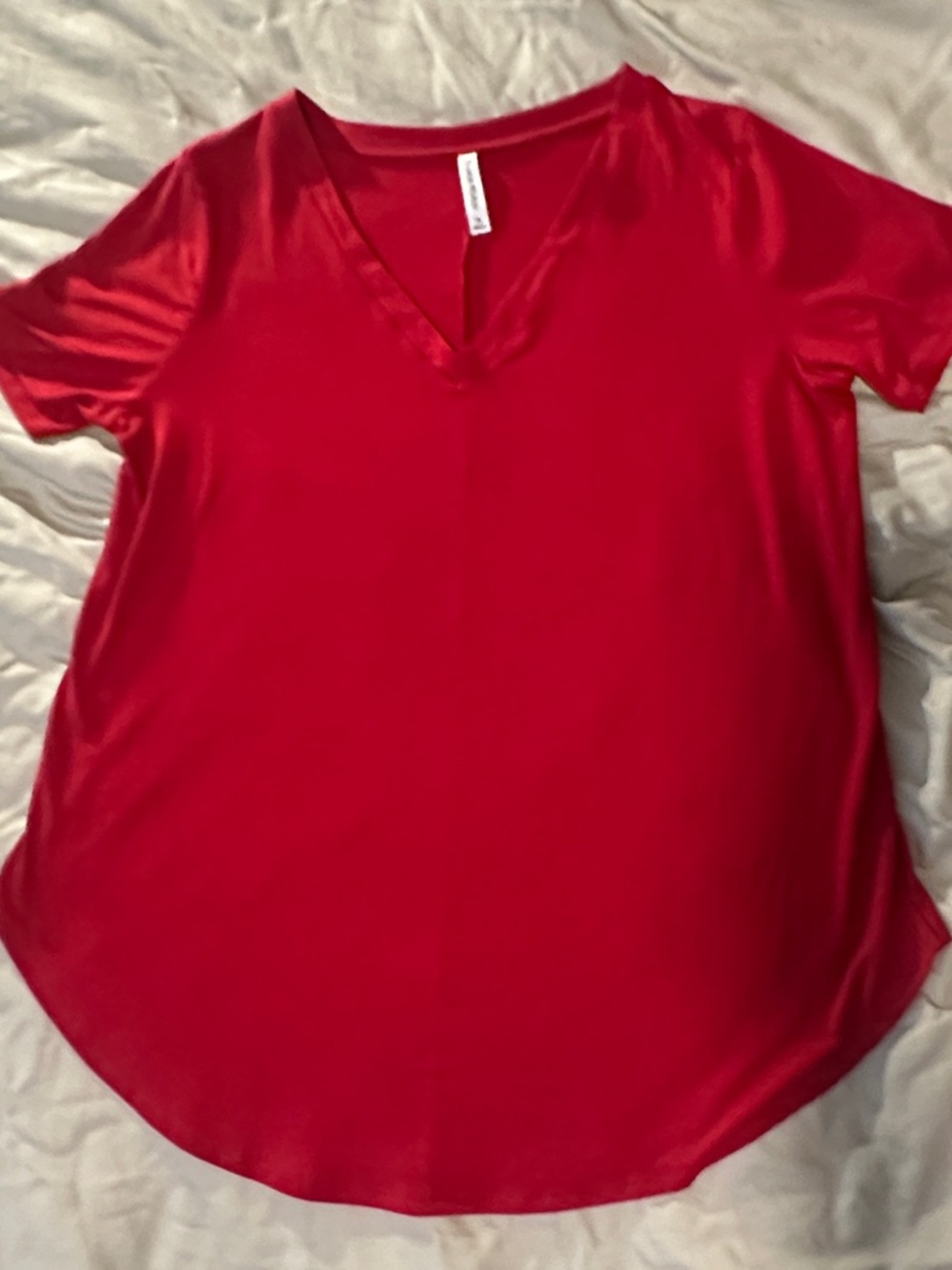 Zenana Outfitters Red V-Neck Short Sleeve Tunic
